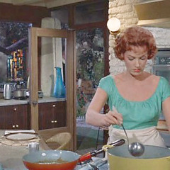 "In the Kitchen" RP-9 feat. Flawlis & MackNifi$ent prod by MackNifi$ent