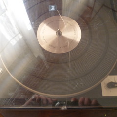 Ingrid Superstar Experience - Hide And Seek (bjm) live at busker's