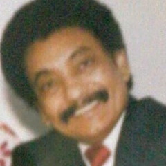 الطيب عبدالله يغني من عيونك يا غزالي لعثمان حسين