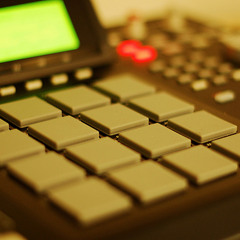 Lop9 AKAI2500