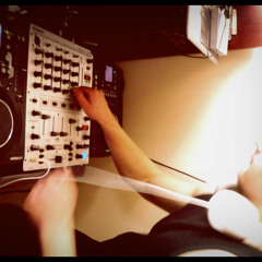 July 2014 Electrohouse Jump Mix By Doras