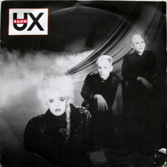 U - BahnX - YoungHeartsOfEuropeessentialMega - Mix