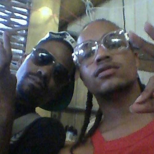 Langage. Mad Lexx * Touko (Ov.C Eagle Squad)