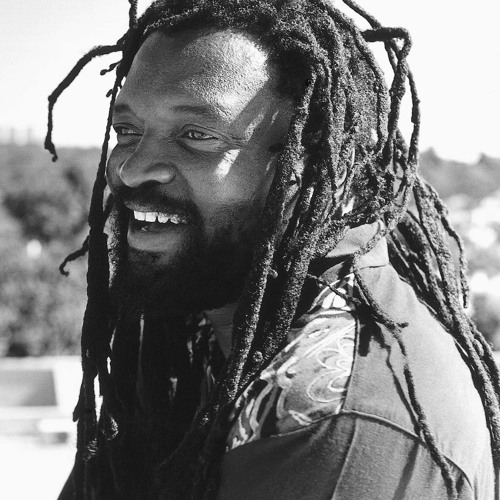 Lucky Dube - House of Exile