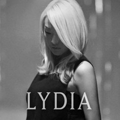 Lydia Paek 눈 코 입 Eyes Nose Lips Cover