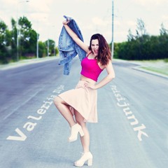Valerija - PRISIJUNK (radio edit)