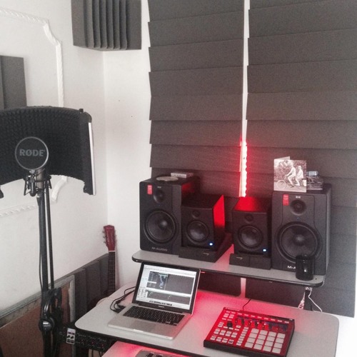 No Trust ft marc 5 and shanzi master (M5 productions) M5 instrumental