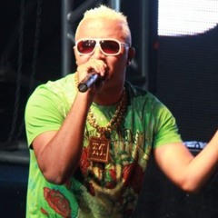 MC Roba Cena - Nóis é midia (DJs Selminho e Alex da Baixada)