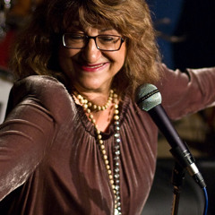 "Algo Contigo" by  Mamen García