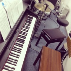 Di Jalanku Ku Diiring (Kidung Jemaat 408) by DesyEprila and team