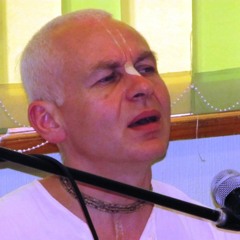 Сердечный Маха-киртан Ачьюты Прии Махараджа на ВП Ниранджаны Свами 2014.07.2