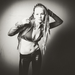 Queen Elisabeth - Seek For Forgiveness live July 2014