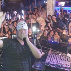 EMUS DJ FT FAKU DJ - ELLA TIENE NOVIO (VEINTE14)