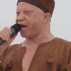 Salif Keïta Osaka Japon - live -  Extrait 1