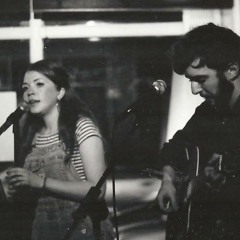 MOLLY AND JACK-HOP ON A TRAIN (NUSIC SESSION)