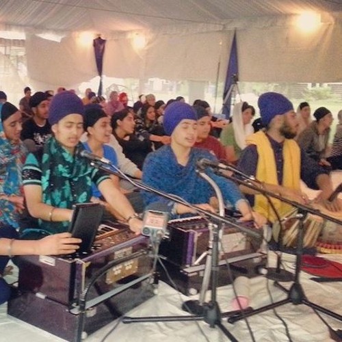 Bibi Amanjot Kaur - Aarti (SYFcamp2014)