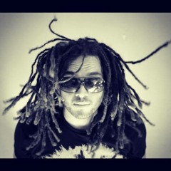 Stand Tall - Conkarah (T Roy USA - C2TW 2014)