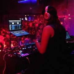 Dj Valeria Miller - Mix Bachata (Aventura Vs Prince Royce)