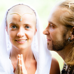Luna Deva & Tombaba - Jay Ganga Ma