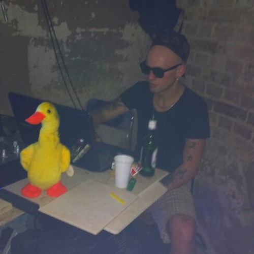 ToMmTeKk LiVe@TeKk MaChT FrEi