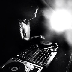 DJ ELI.B COMMERCIAL DEEP HOUSE & GARAGE MIX AUGUST 2014