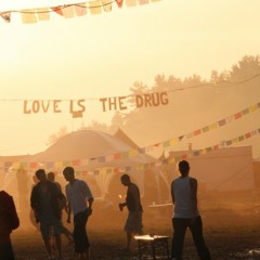 ZerStreut(Streugut) - Reflections On Klangtherapie 2014 @Chalet Scheurl 04.09.2014