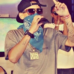 MC HUGUINHO E TIBÉRIS Part - MC MENOR DA VD FANTASIA ORIENTAL ( Prod Head Media)