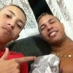MT - PRAS CARENTE PRECISANDO DE CARINHO [ DJS JEAN DU PCB & VICTINHO CRAZY ]