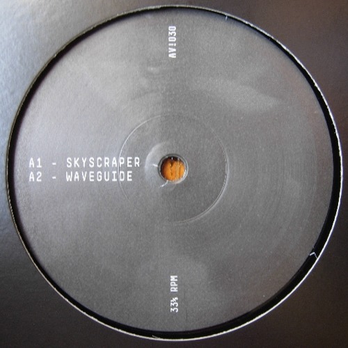 PHASE FATALE - Skyscraper