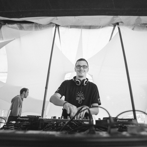 Rook - O.Z.O.R.A Festival @ Pumpui Stage 2014 "free download"