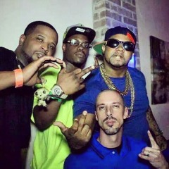 Jutt Wells Ft Kb on ThaTrack & Carl t in "DOWN HERE IN TEXAS" #CORERECORDS #WETHEBESTMUSICGROUP #KILLAB #LOYALTYBEFOREBETRAYAL #LGIBOYZ
