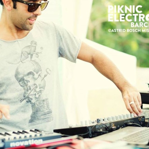 Live at Piknic Electronik 2014