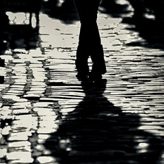 Mark Slee - Lurker: Shadows of the Mind [August 2014]