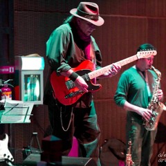 Mal Pais/ Juan Jose Torres / db