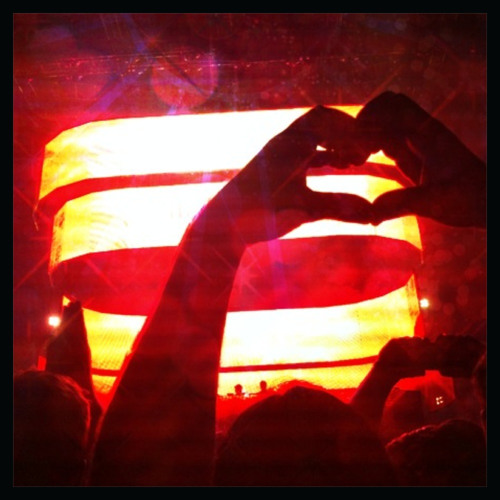 Audien x AdventureClub vs Trademark x Kelly Clarkson -Moving Pompeii (PieBase mashup)