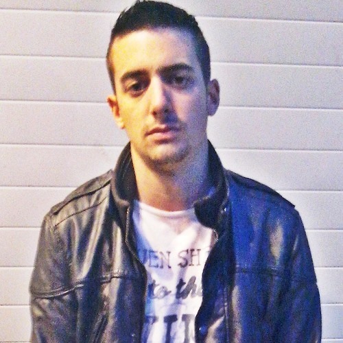 B-Tom - Jumpers (Original Mix) [FREE DOWNLOAD]