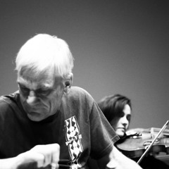 Doughty: two pieces solo around La Folia