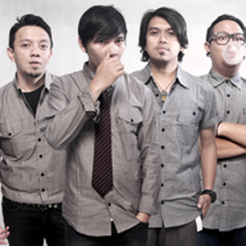 Rocket rokers-ingin hilang ingatan
