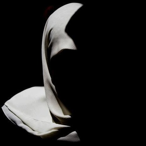 رآحح عن نآظري ، :"(