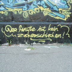 Der Hustle ist kein Zuckerschlecken (Mix)