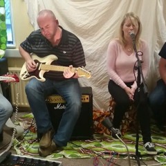 In Scope- Give Me One Reason- Tracy Chapman- The Riverside Sessions