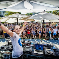 Anton Tumas @ Grand Park Sunday Sessions (7.5.2014)