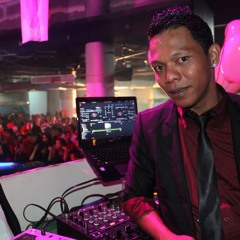 Right Tru Of The Dutch Party On August 2014 (DJ Asto.Flat - CO!N JKT 132 BPM)