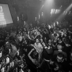 Free Vibes Friday @ Café d'Anvers