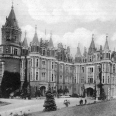 Burning the Throne of the King of the Mothers of Darkness Castle