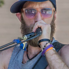 Funky    ( Feat Sarah Price )