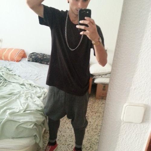 AlejandroBernal KlosenDancer