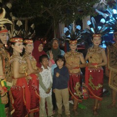 Tarian Dayak UNPAR2 at Palangka Raya