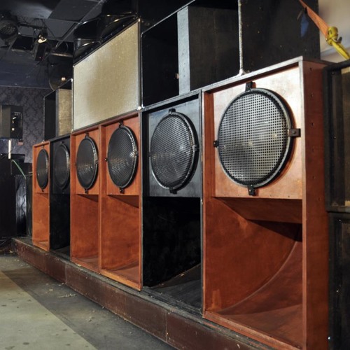 Bass Muss Liebe Sein Part2