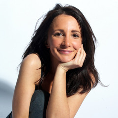 Lucy Porter ‘Don’t give a damn what anyone else thinks’